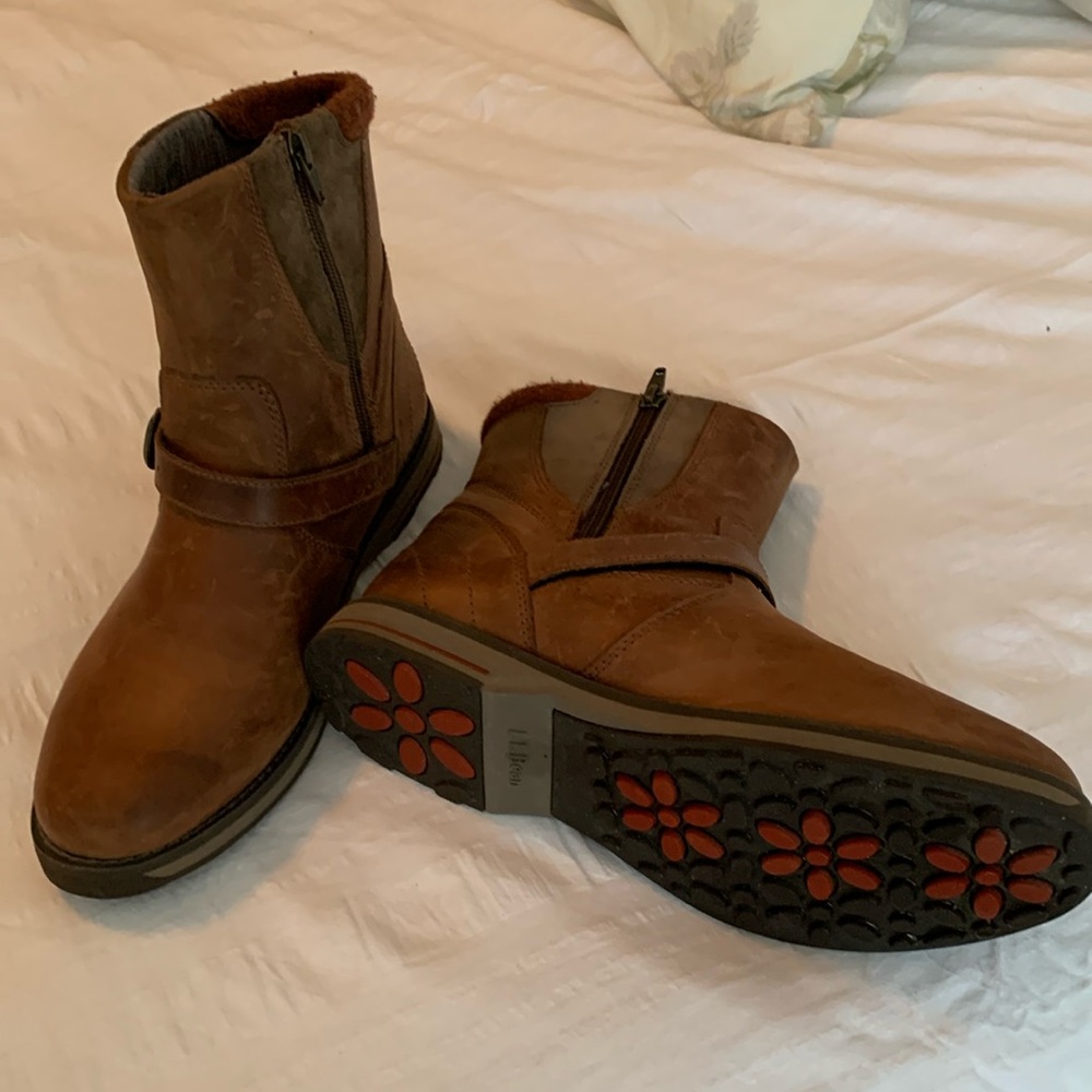 Ll Bean Brown Women’s Leather Boots size 8M